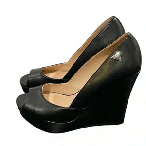 Guess Open Toe Platform Black Leather Shoes  Women’s Size 8.5
